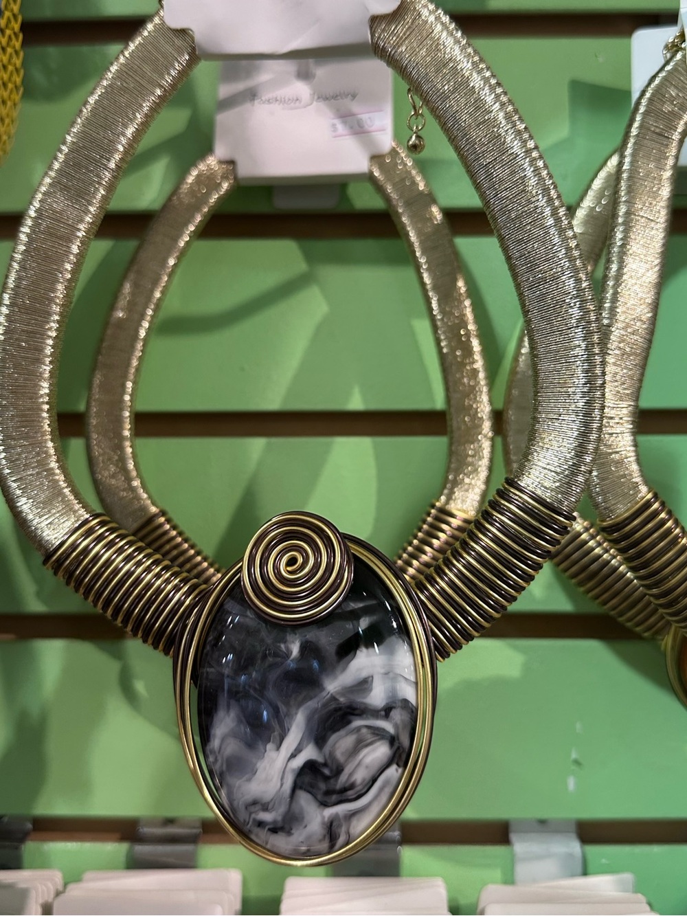 Gold-Tone Collar Necklace with Marble black& White Swirl Pendant